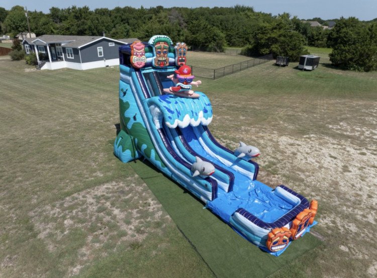 22 Ft Tiki Tovi Waterslide