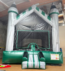 IMG 3590 1759768688 13 x 13 Seasonal Bounce House